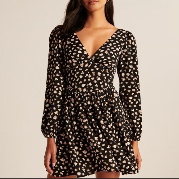 Abercrombie & Fitch Long Sleeve Black Patterned Corset Mini Dress - Picture 1 of 7